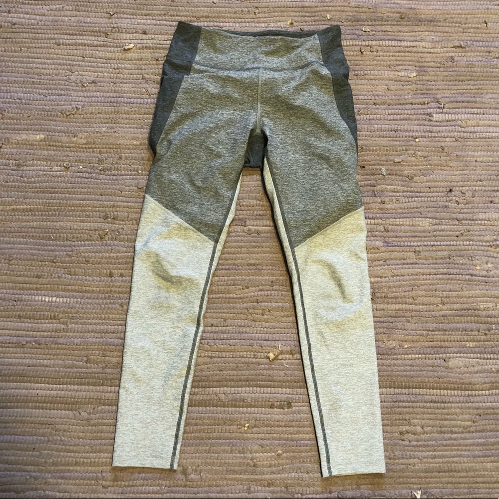 Outdoor Voices 7/8 Tri-Tone Legging